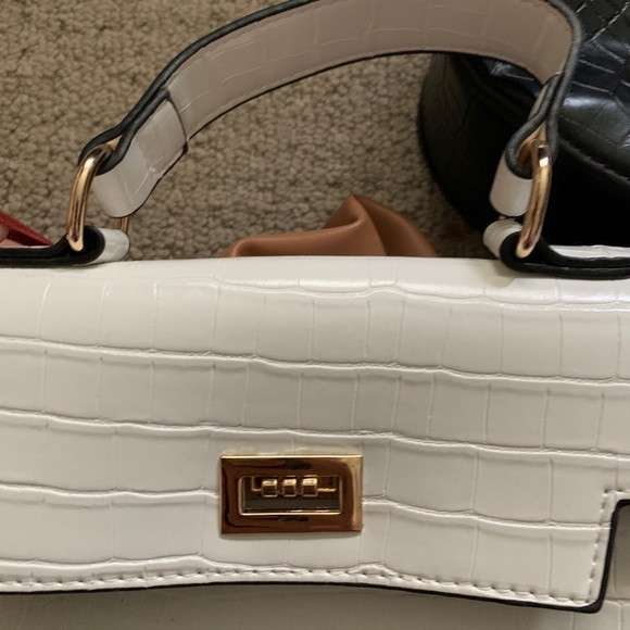 Bag bundle - Picture 4 of 7